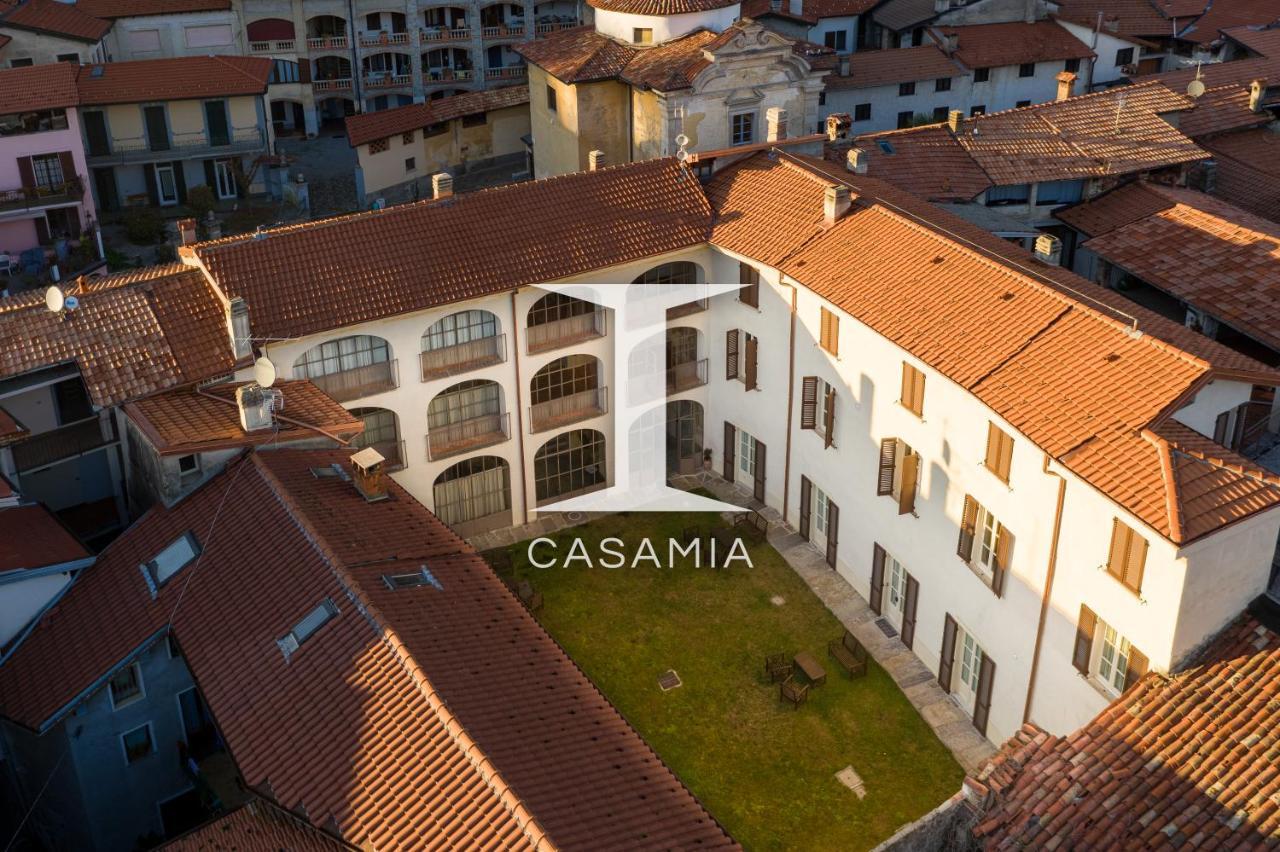 Palazzo Mia By Icasamia It Appartement Castello Cabiaglio Buitenkant foto