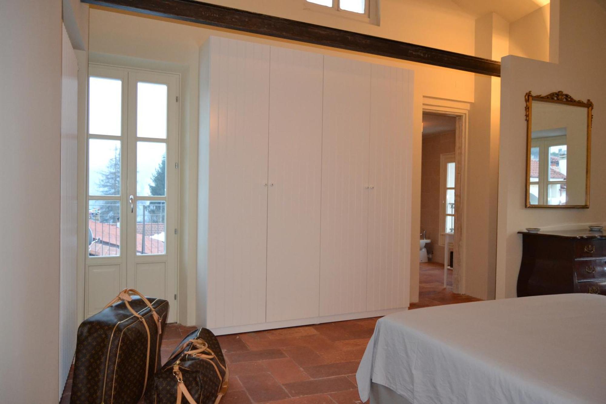 Palazzo Mia By Icasamia It Appartement Castello Cabiaglio Kamer foto
