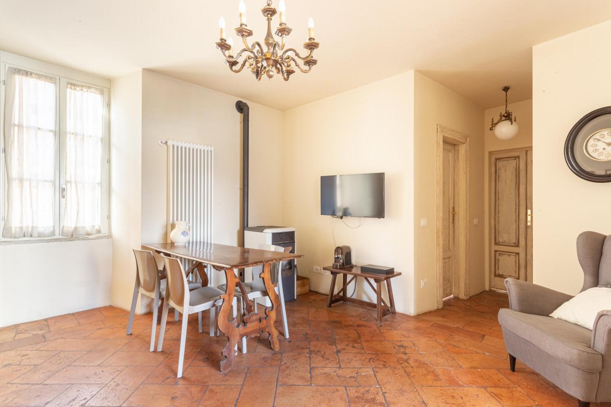 Palazzo Mia By Icasamia It Appartement Castello Cabiaglio Kamer foto