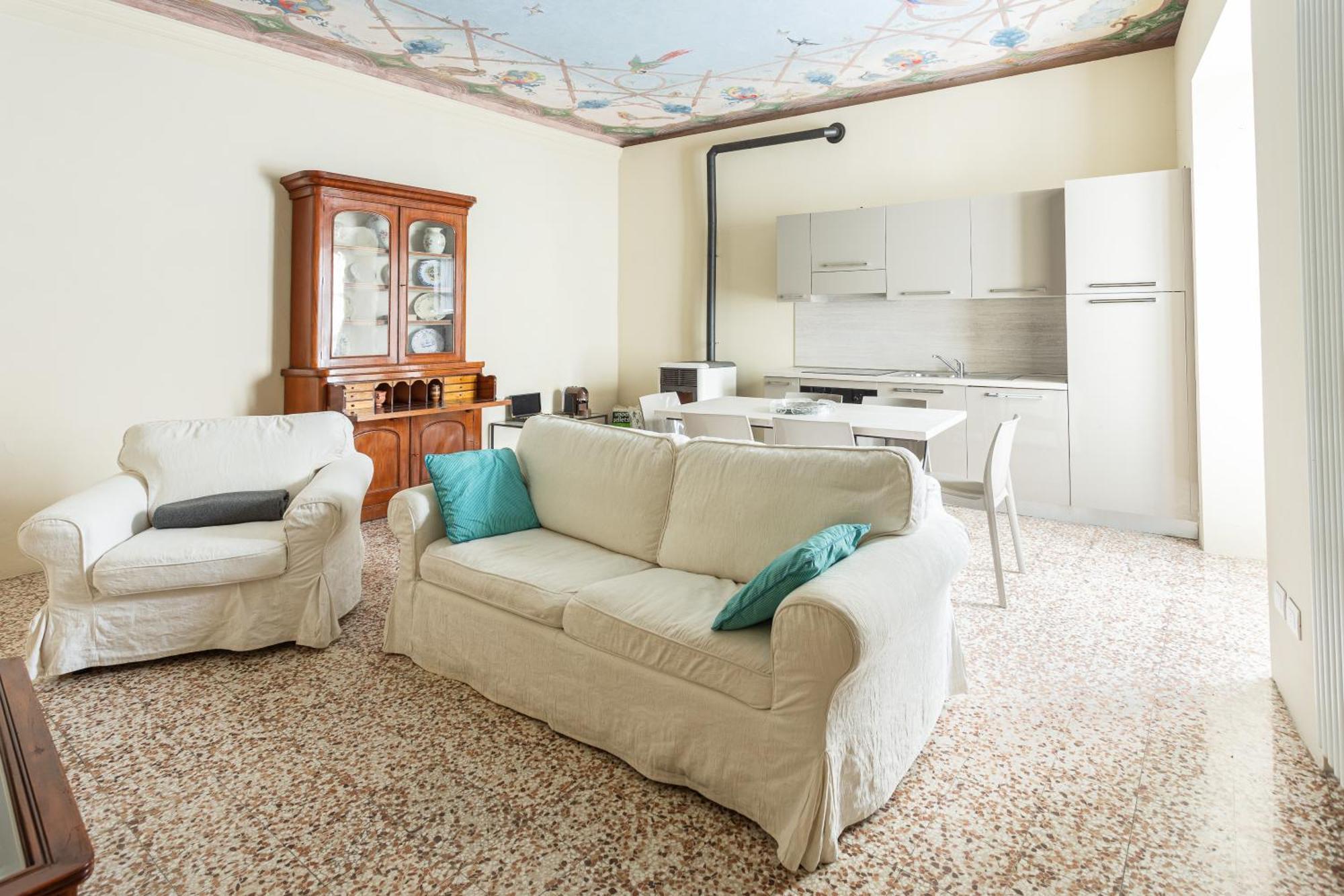 Palazzo Mia By Icasamia It Appartement Castello Cabiaglio Kamer foto